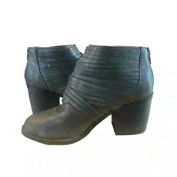 Bamboo grey booties with 3 inch heel. Zipper In back. Worn once. Size 8 1/2. - Picture 4 of 6